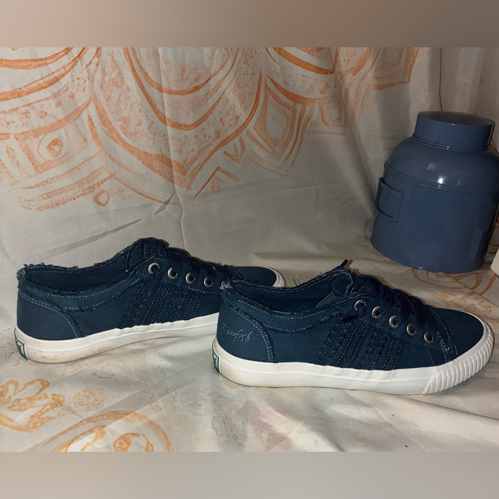 Blowfish Women’s Navy Blue Casual Sneakers - Picture 4 of 7